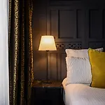 Nicolo - Tour Eiffel Hotel Paris