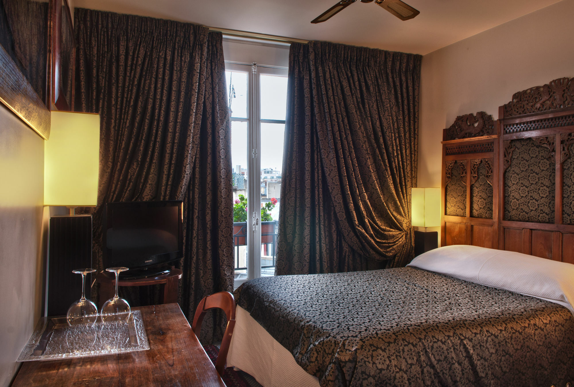 Hotel Nicolo - Tour Eiffel 3*